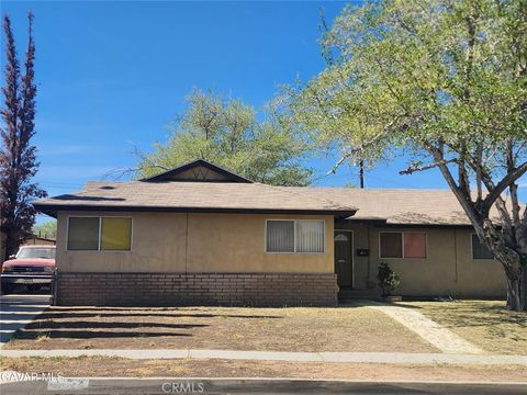 Photo of 37755 Lasker Ave, Palmdale, CA 93550 (MLS # SR26069447)