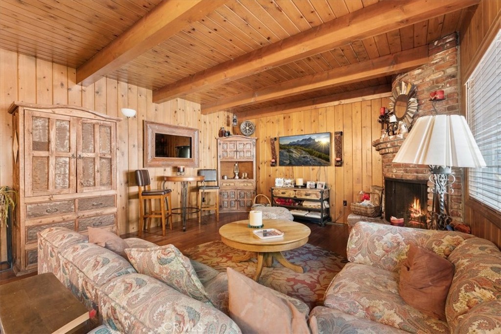 Arrowhead Woods (AWHW) - Residential