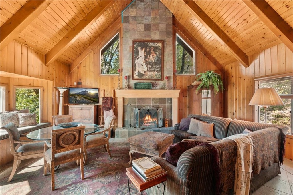 Arrowhead Woods (AWHW) - Residential