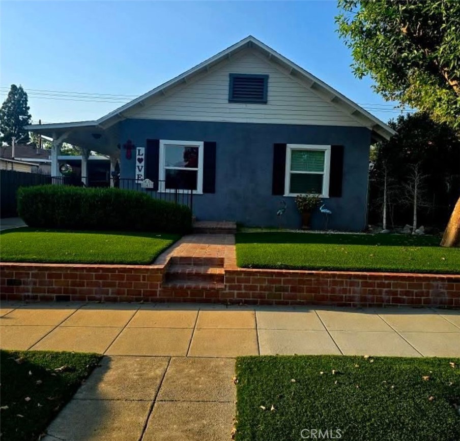 141 W 1st