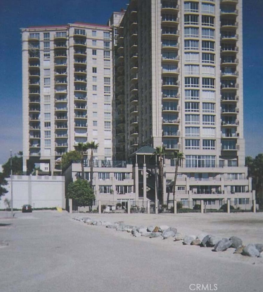Prominently positioned in The Pacific, you will find this unique one of a kind 2 level style condo with spectacular ocean views from every room. Splendid large living room with floor to ceiling mirrors, and wood laminate flooring opens up to an enormous balcony that extends that total length of the upper floor. Open gourmet kitchen has all the amenities and comes equipped with granite countertops, Sub-zero Refrigerator, and breakfast counter bar. This extensive 2 bedroom floor plan features the Master Bedroom with its own private ensuite bathroom with dual sinks, separate glassed-in shower and jacuzzi tub with marble surrounds. As one descends into the staircase to the lower level, you will find another large bedroom, full bathroom and direct beach access. Just outside the sliding doors at this level is an outdoor firepit, barbeque and lush lawn area. This is a once-in-a-lifetime living experience to enjoy resort-style living in the perfect beach home!