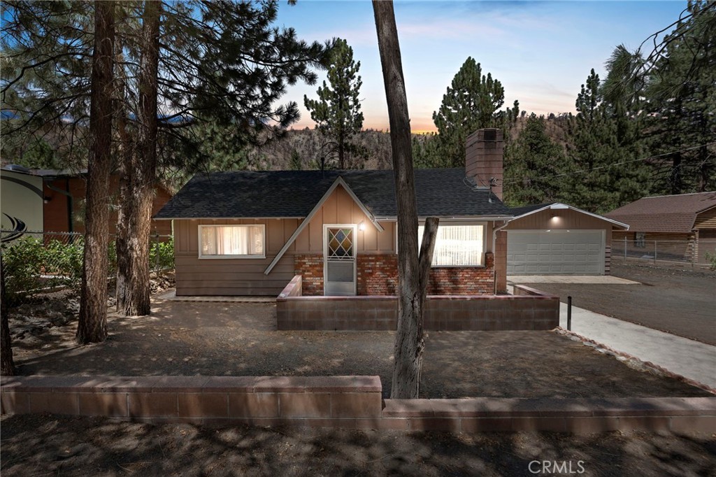 Charming Mountain Retreat with Expansive Yard & Endless Potential!
Welcome to 592 Mountain View Rd – a beautifully maintained gem nestled in the heart of Wrightwood! This cozy yet spacious 2-bedroom, 1-bathroom home includes an oversized bonus room currently used as a third bedroom, offering flexibility for guests, a home office, or hobby space.
Set on a generous, fully fenced lot, the property offers a large, usable yard perfect for outdoor entertaining, gardening, or simply enjoying the peaceful mountain air. With room to expand or even build an ADU, the possibilities here are endless.
Inside, you'll find a meticulously cared-for interior, reflecting true pride of ownership. Outside, take advantage of multiple cords of seasoned firewood stacked along the fence—ideal for cozy evenings by the fireplace or wood stove.
Whether you're looking for a full-time residence, weekend getaway, or investment opportunity, this home checks all the boxes. Motivated sellers are seeking a solid buyer—don’t miss your chance to own this move-in-ready mountain haven!
Schedule your private showing today and come experience the charm and opportunity this property offers!