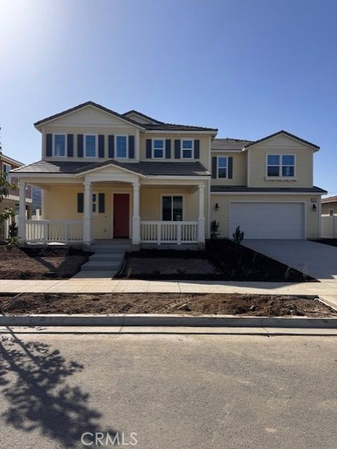 Photo of 470 Wisteria St, Fillmore, CA 93015 (MLS # OC26023311)