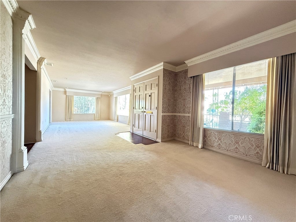 26601 Amhurst Court