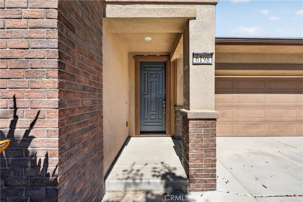 6198 Cumberland