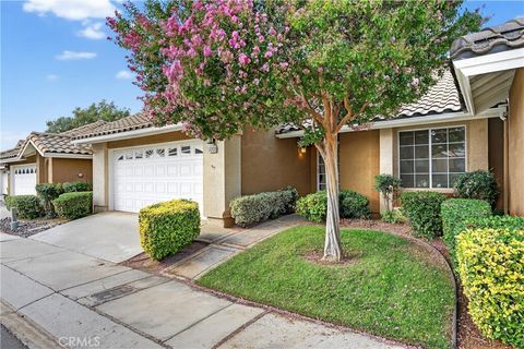 Photo of 995 Hogan Ave, Banning, CA 92220 (MLS # DW25271790)