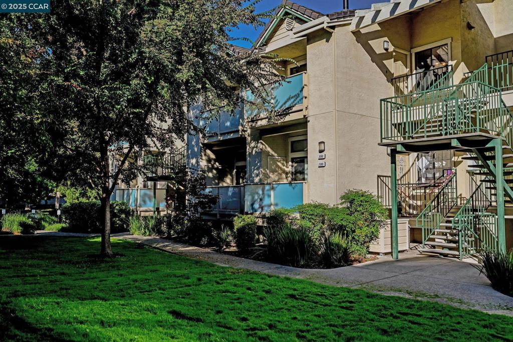 FOSTORIA TERRACE - Residential
