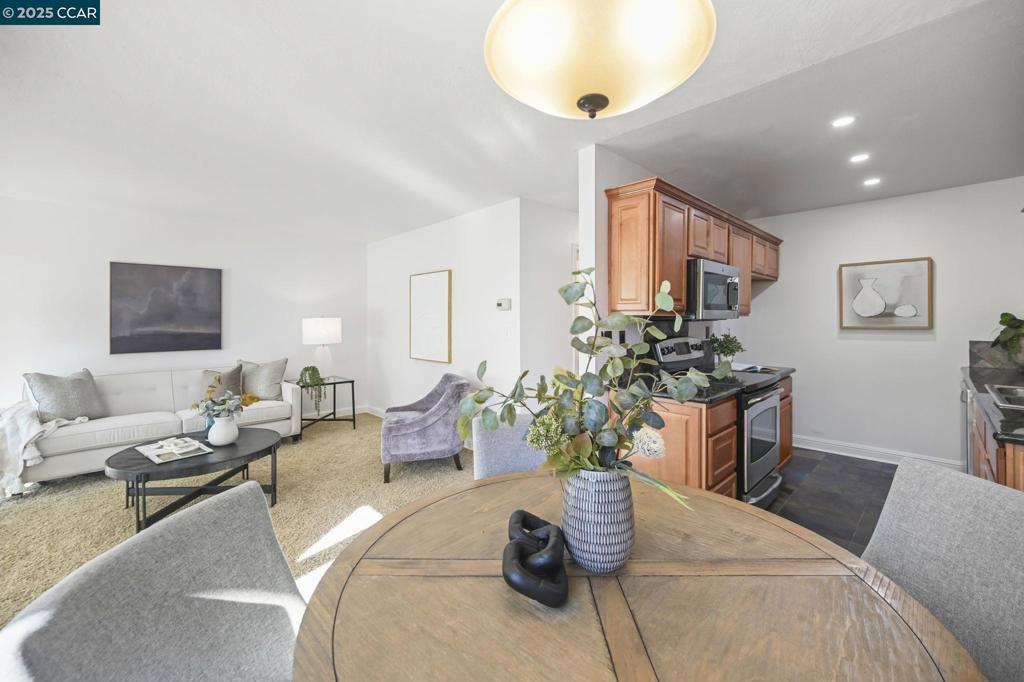FOSTORIA TERRACE - Residential