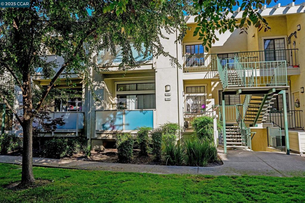FOSTORIA TERRACE - Residential