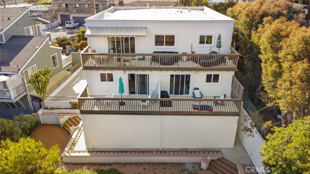 251 Avenida Madrid