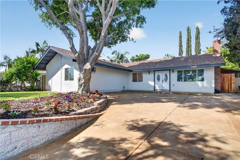 Photo of 24541 Penfield St, Lake Forest, CA 92630 (MLS # OC26075472)