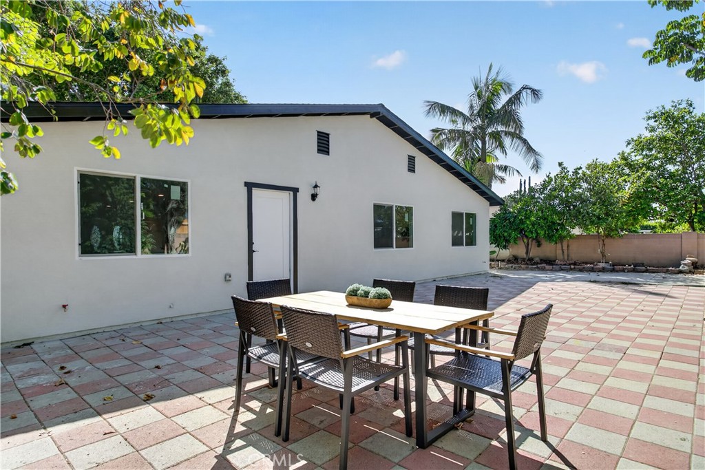 Lake Forest, California, 92630, United States, 3 Bedrooms Bedrooms, ,2 BathroomsBathrooms,Residential,Active,2038620
