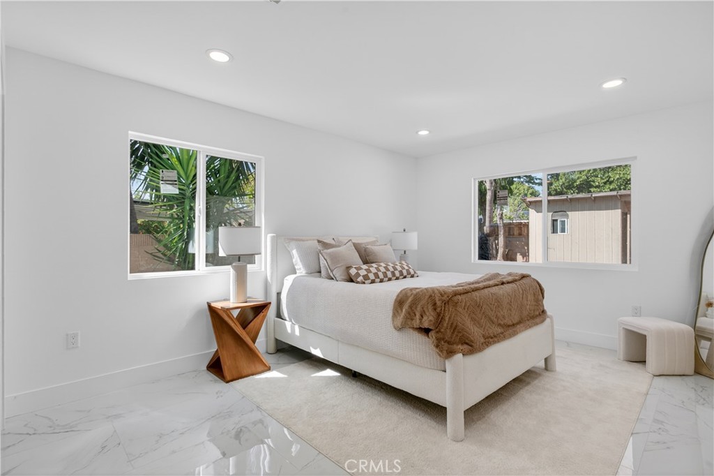 Lake Forest, California, 92630, United States, 3 Bedrooms Bedrooms, ,2 BathroomsBathrooms,Residential,Active,2038620