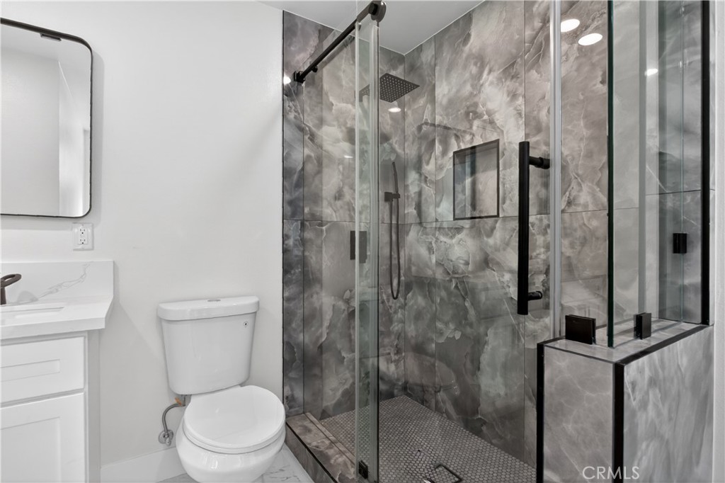 Lake Forest, California, 92630, United States, 3 Bedrooms Bedrooms, ,2 BathroomsBathrooms,Residential,Active,2038620