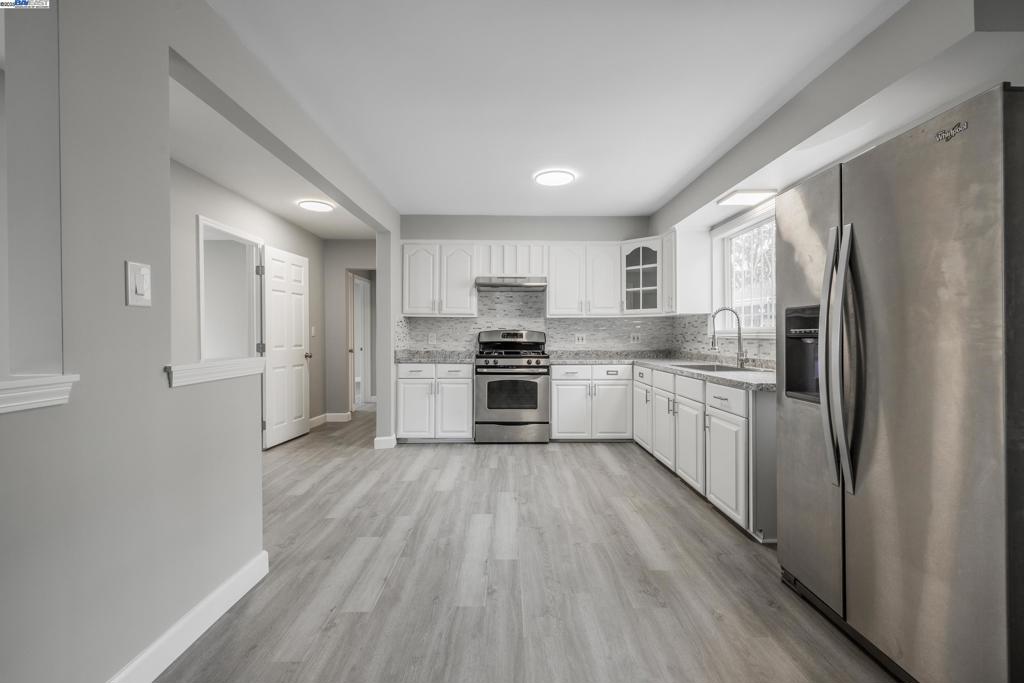 OAKLAND - Residential