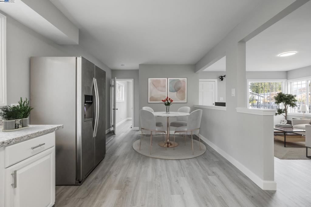 OAKLAND - Residential