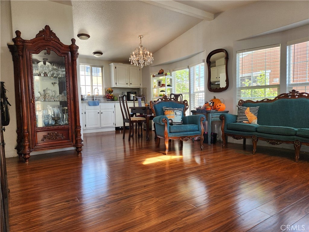 2191 Harbor Boulevard 6
