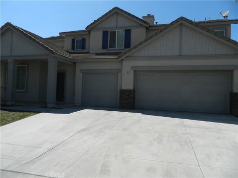 Photo of 6355 Pear AVE, Corona, CA 92880 (MLS # SW26220878)