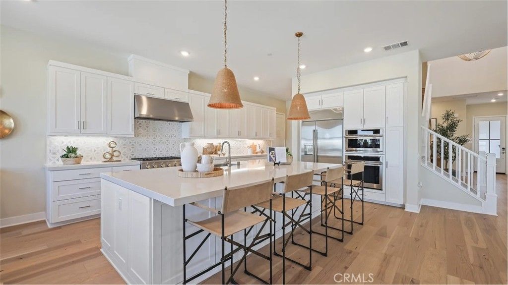 Photo of 15490 Oakbrush Place, Hacienda Heights, CA 91745 (MLS # OC25241939)