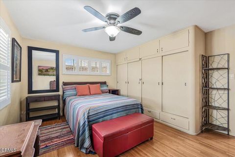 Tiny photo for 218 Palomares Avenue, Ventura, CA 93003 (MLS # V1-34934)