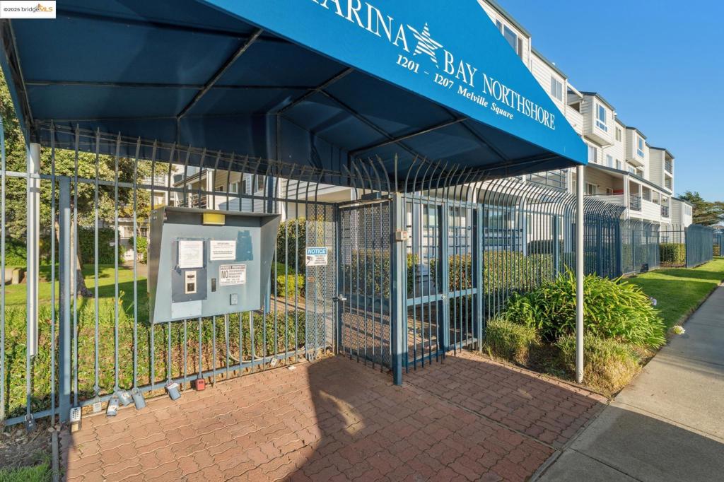 MARINA BAY - Residential