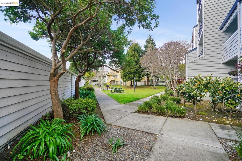 MARINA BAY - Residential