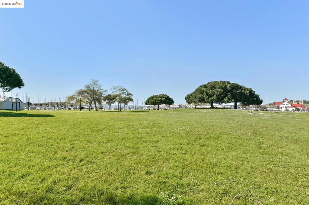 MARINA BAY - Residential