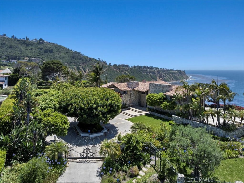 709 Paseo Del Mar