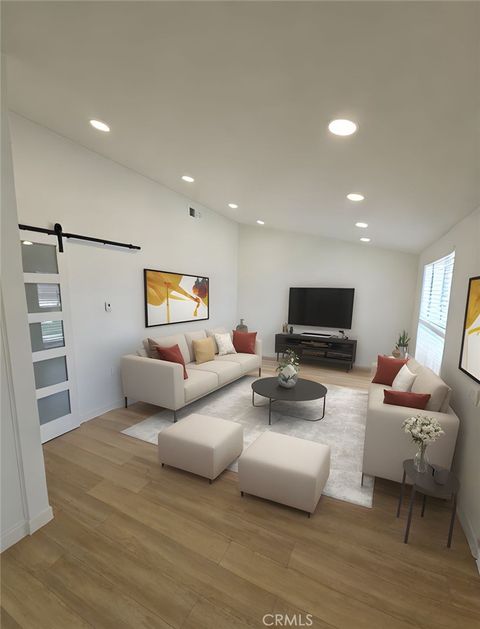 19110 Avenue Of The Oaks D Newhall CA 91321