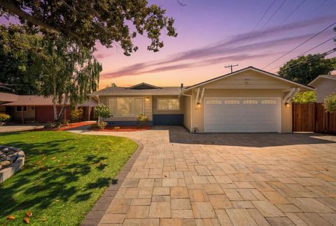Photo of 2179 Fordham Drive, Santa Clara, CA 95051 (MLS # ML82044150)
