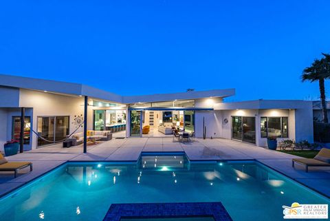 573 Altair Court Palm Springs CA 92264