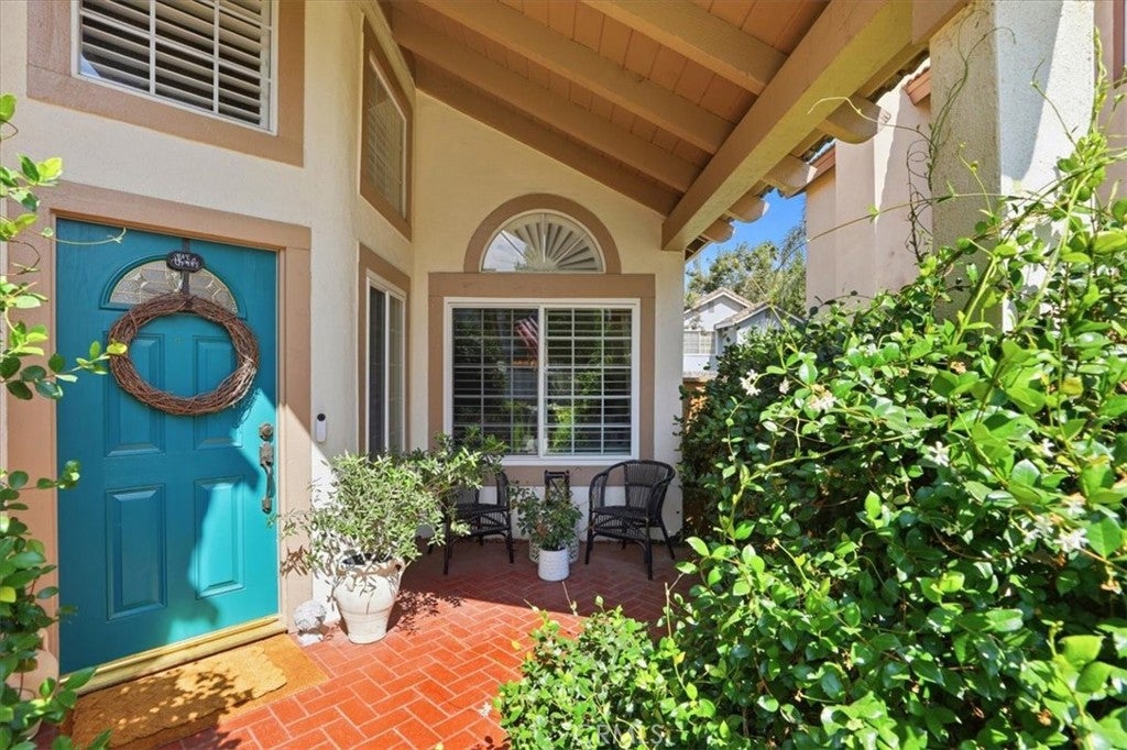 6717 Hunt Court