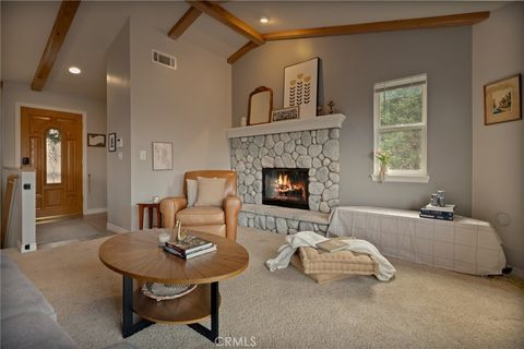 1419 Calgary Lake Arrowhead CA 92352