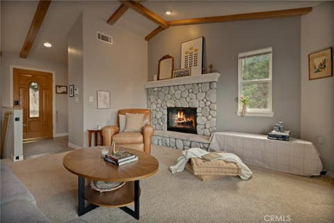 Photo of 1419 Calgary Dr, Lake Arrowhead, CA 92352 (MLS # IG26035787)