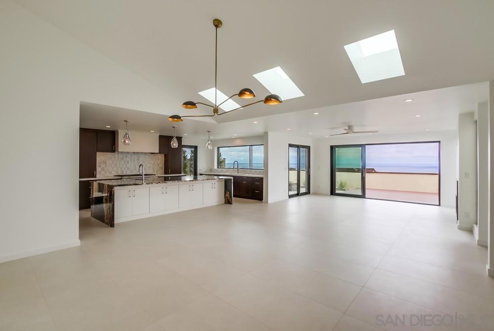 Del Mar - Residential Lease