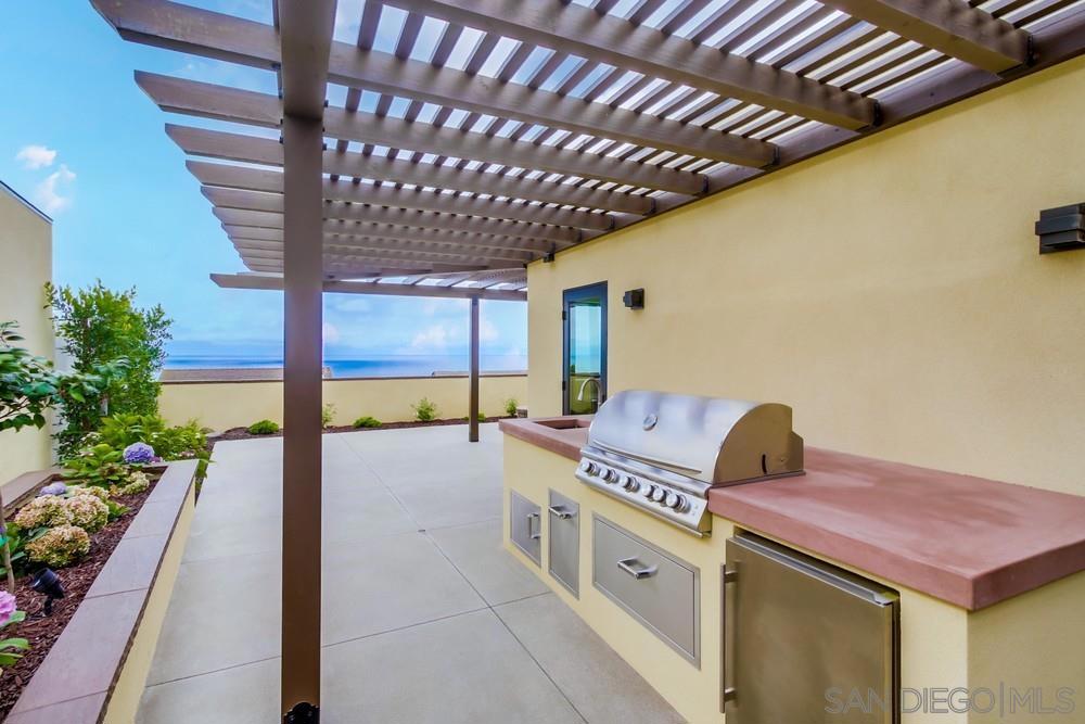 Del Mar - Residential Lease