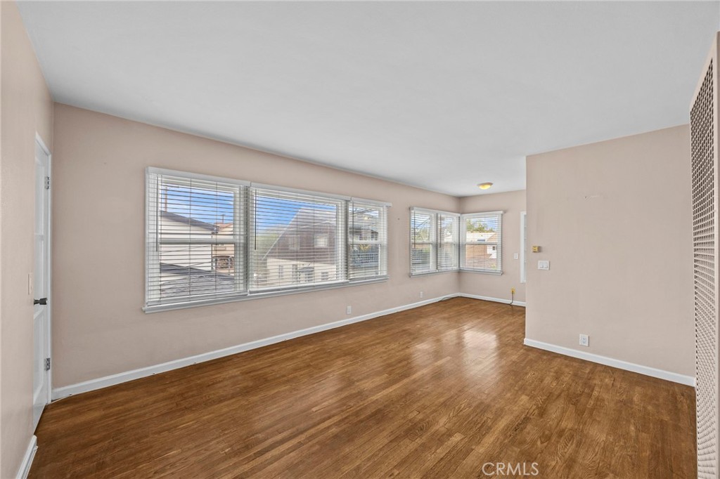 Belmont Shore (BSD) - Residential Lease