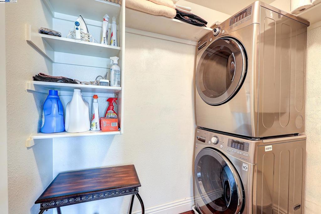 DISCOVERY BAY COUNTRY CLUB - Residential