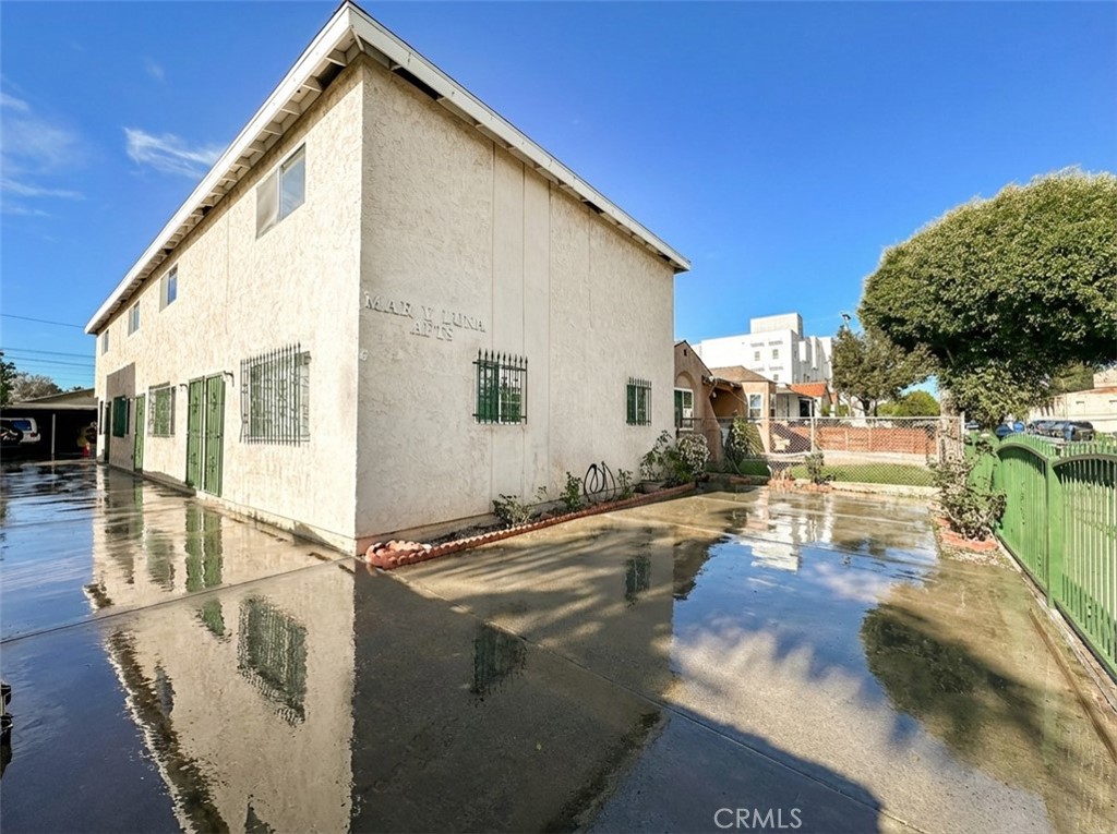 947 S Sunol Drive