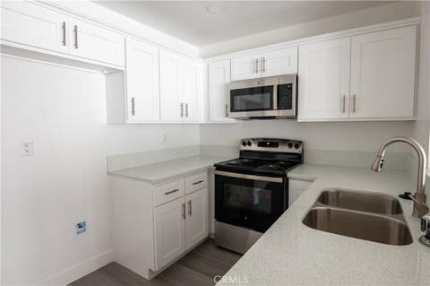 Photo of 1500 W Edgehill RD #44, San Bernardino, CA 92405 (MLS # IG26187410)