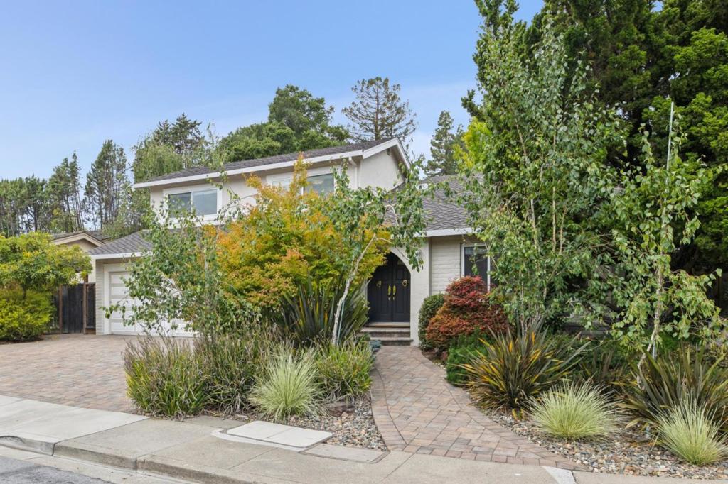 3481 La Mesa Drive