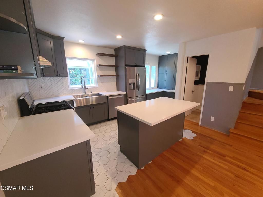 Photo of 933 21st Street #12, Santa Monica, CA 90403 (MLS # 225005149)