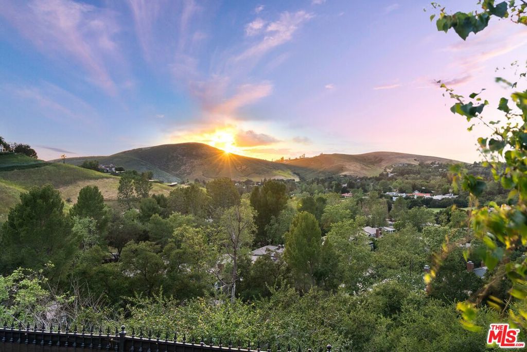 1403 Kingsboro Court