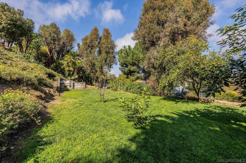 La Costa - Residential Lease