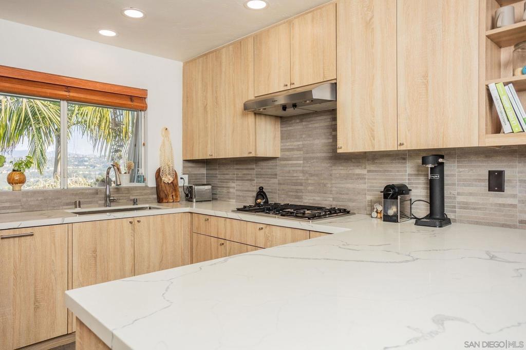 La Costa - Residential Lease