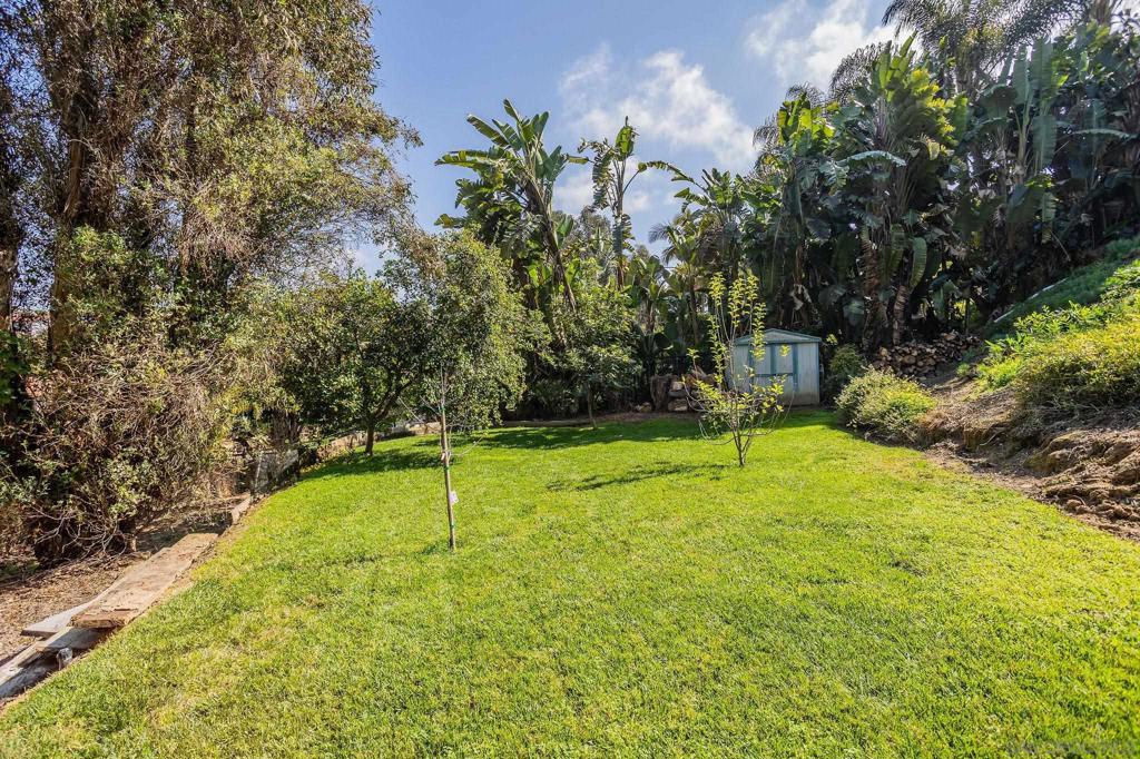 La Costa - Residential Lease