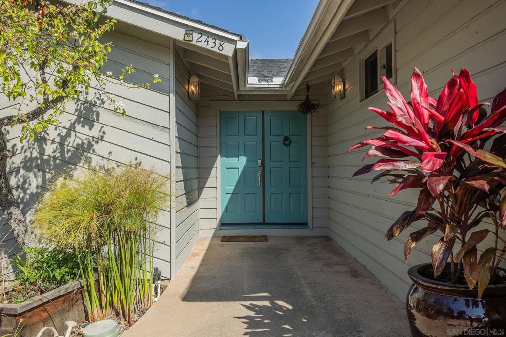 La Costa - Residential Lease