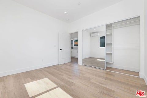 Tiny photo for 6266 Etiwanda Avenue #18254, Los Angeles, CA 91335 (MLS # 26844509)