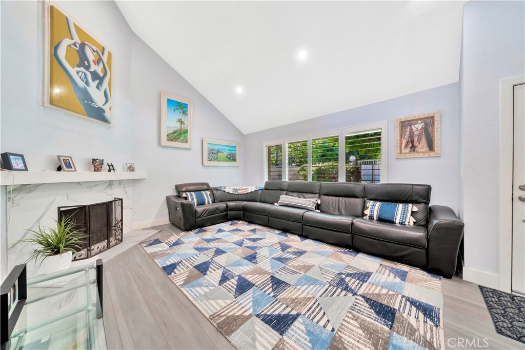 10065 Hidden Village