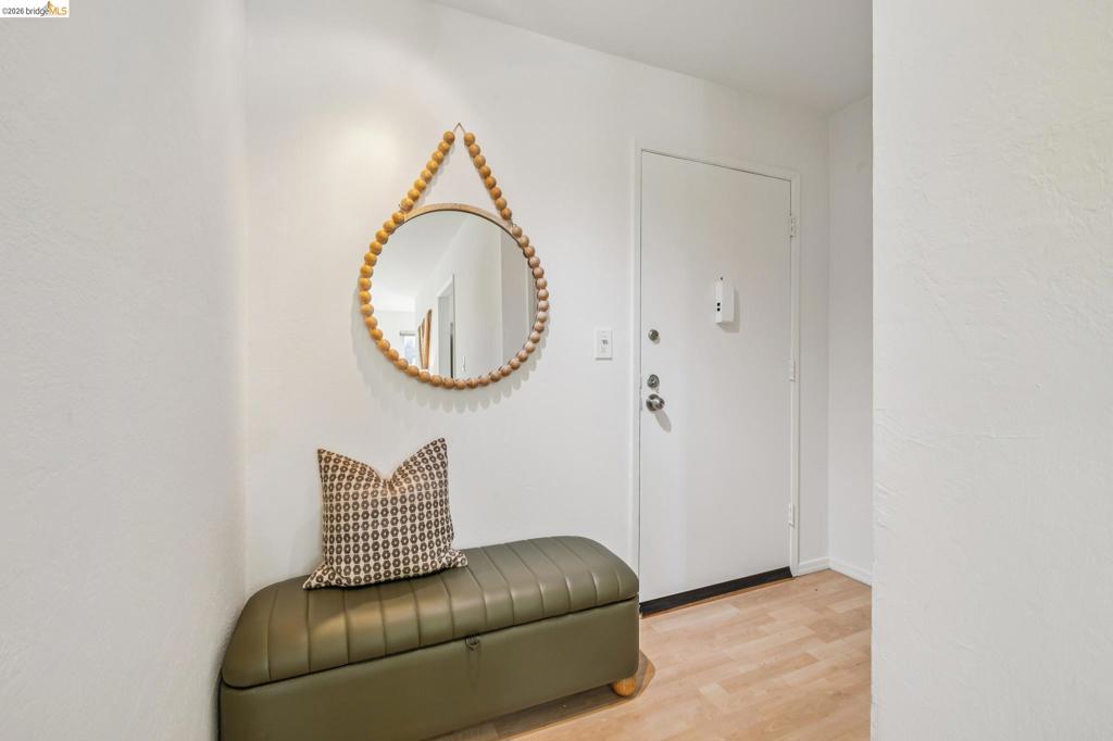 385 Jayne Ave 301